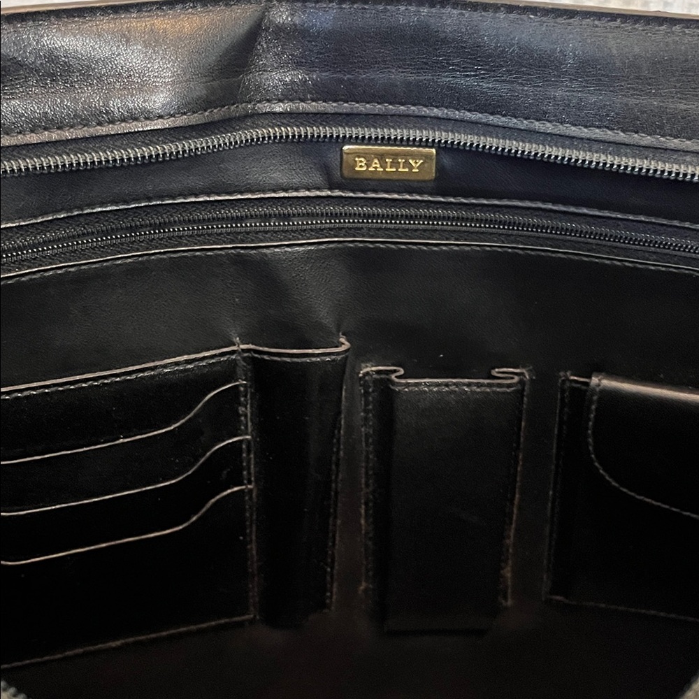 Bally Document Holder/Clutch - Picture 10 of 15